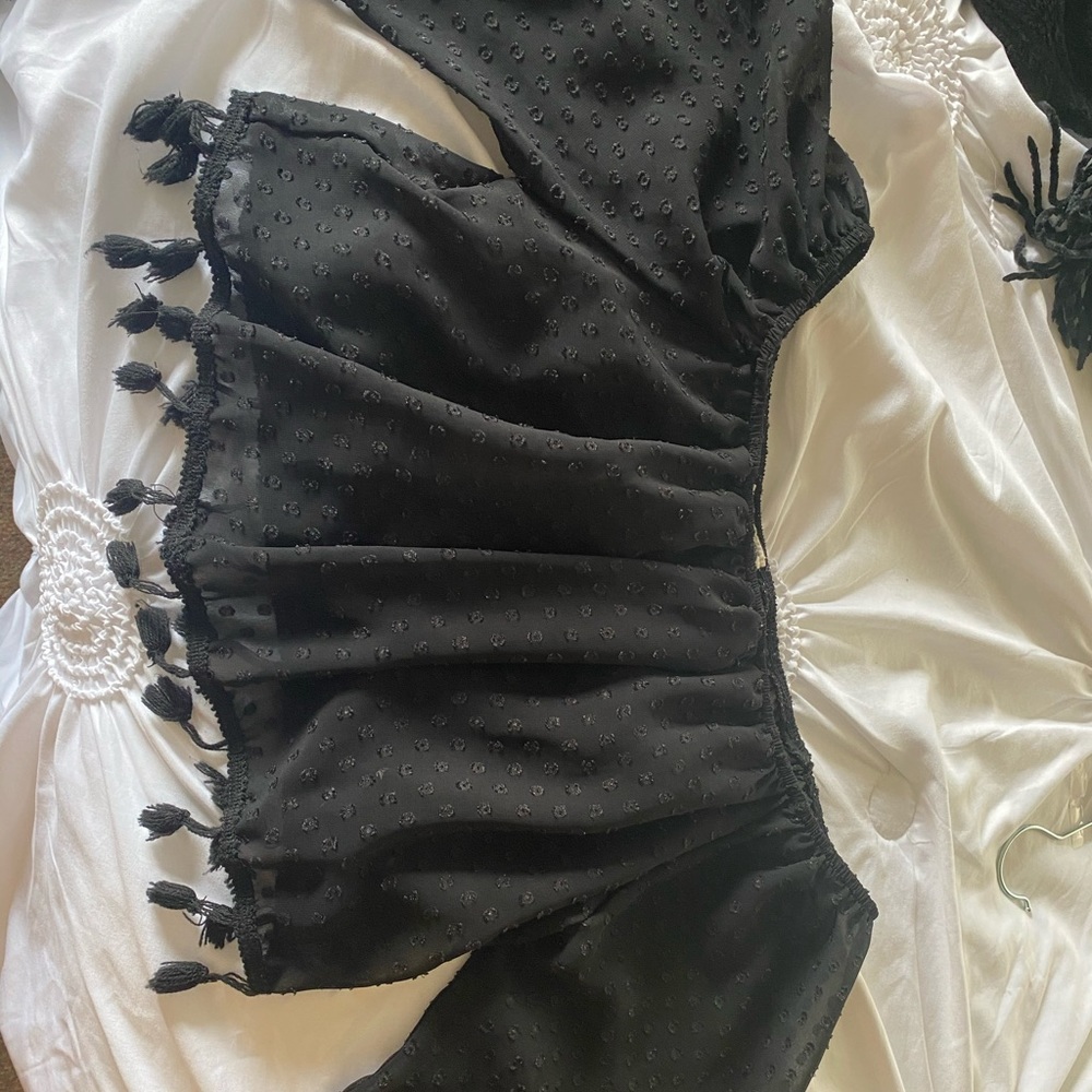 Pacsun black off the shoulder crop top